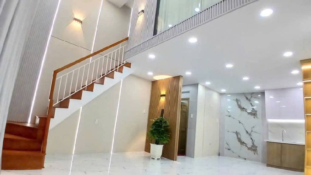 BÁN NHÀ-TRUNG MỸ TÂY-Q12-DT 38M2 - 2 TẦNG - CHỈ 3.35 TỶ